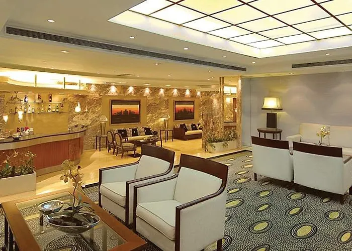 Travel Park Hotel 3*