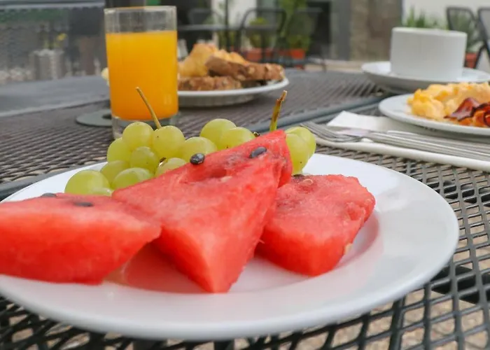 ホテル トラベル パーク 3*