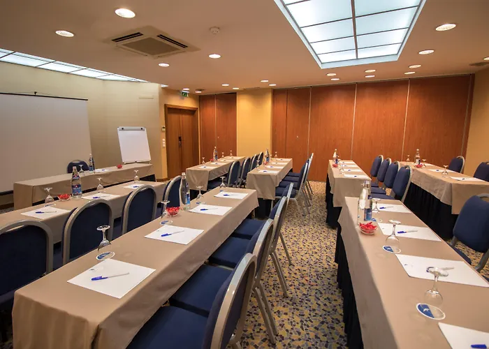 ホテル トラベル パーク 3*