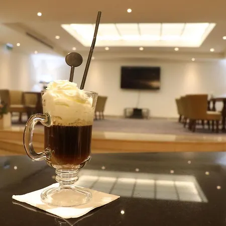 里斯本旅行公园酒店 酒店 3*