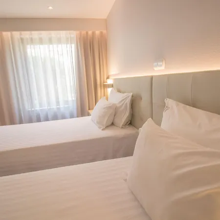 里斯本旅行公园酒店